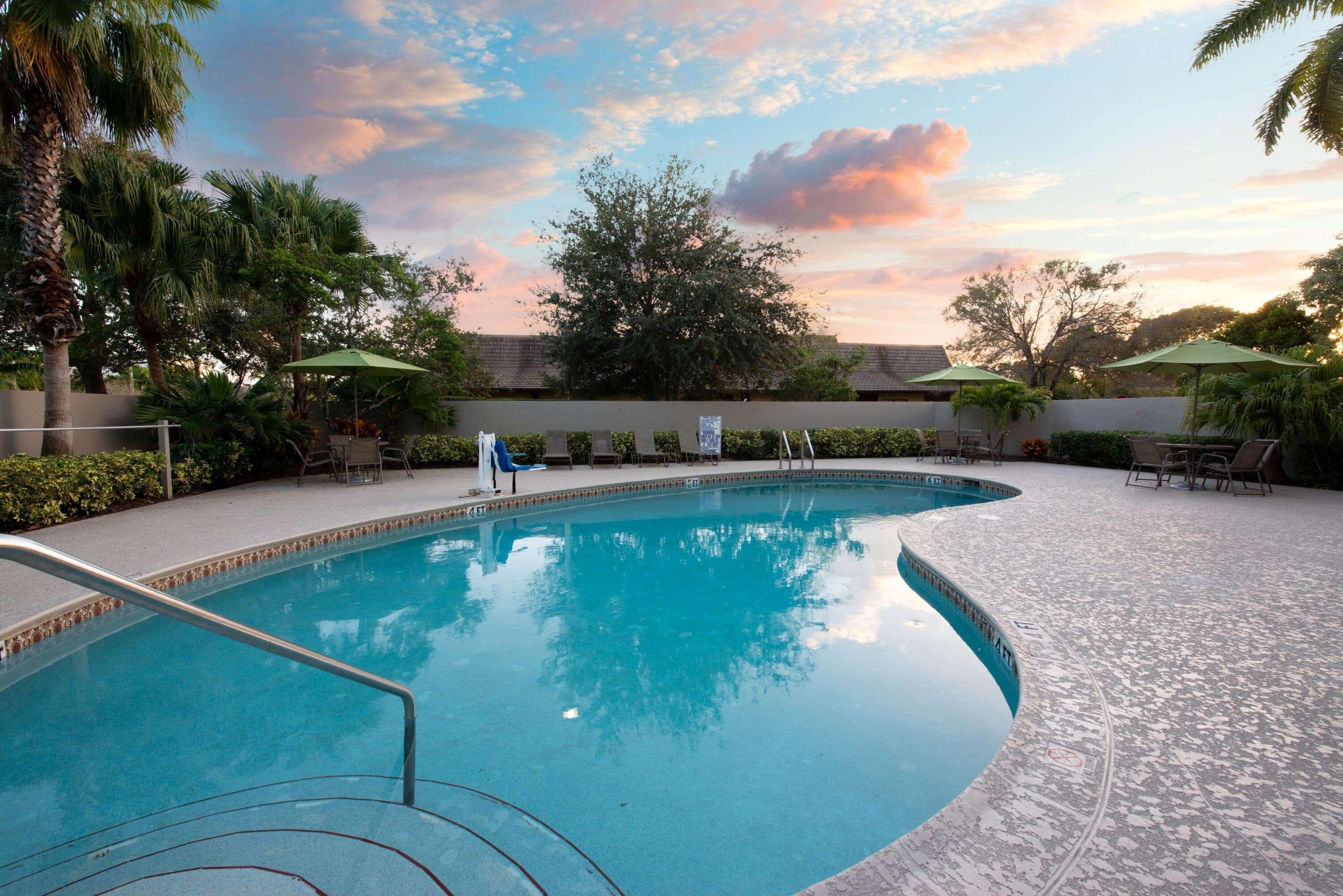 La Quinta By Wyndham Coral Springs South Hotel Bagian luar foto